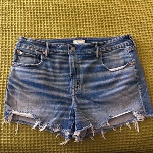 AE77 jean shorts - Size 18